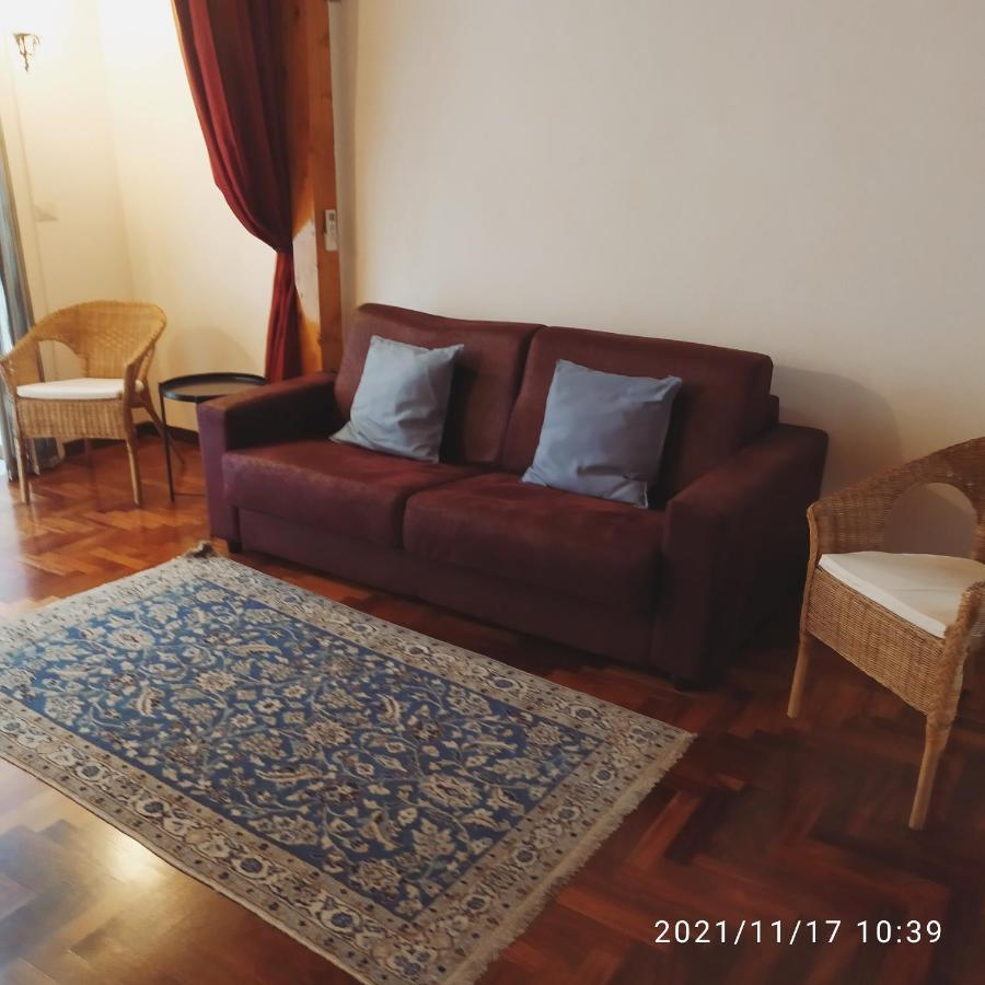 Il Castello Apartment Nápoles Exterior foto