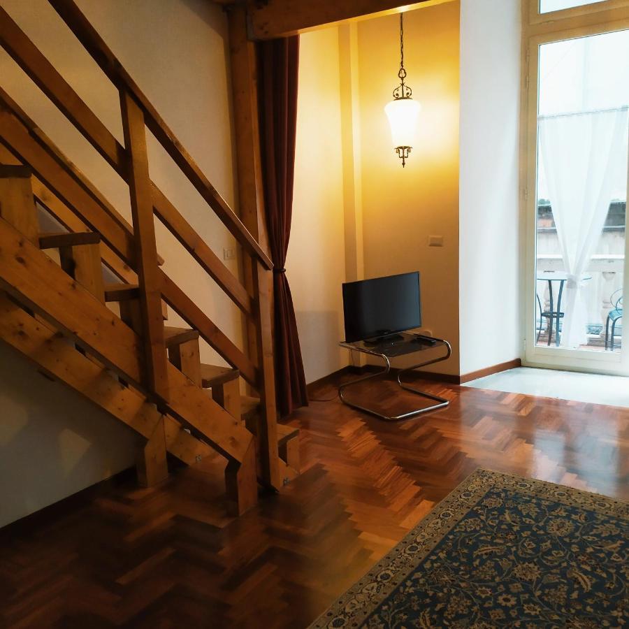 Il Castello Apartment Nápoles Exterior foto
